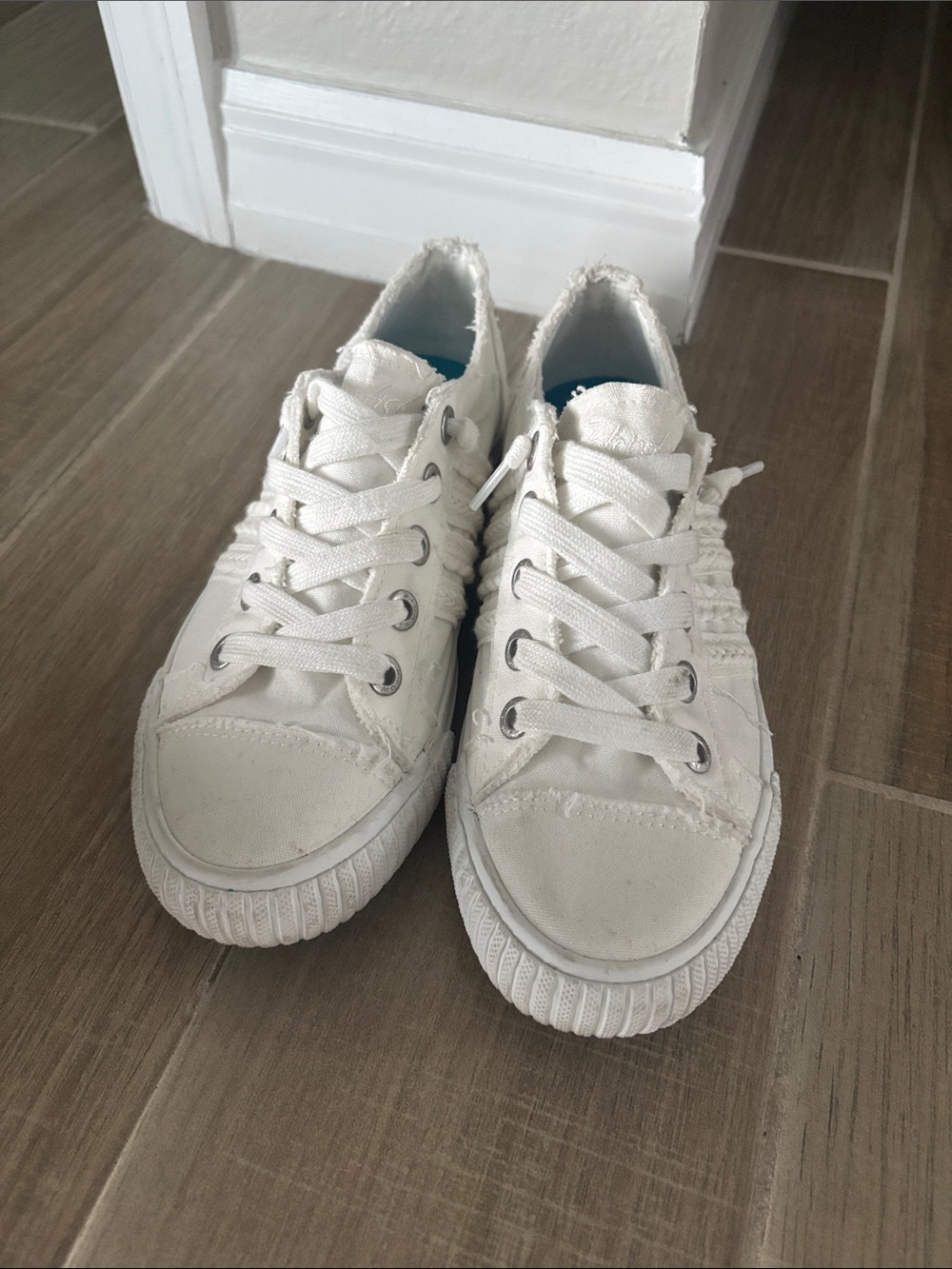 Blowfish White Low-Top Canvas Sneakers